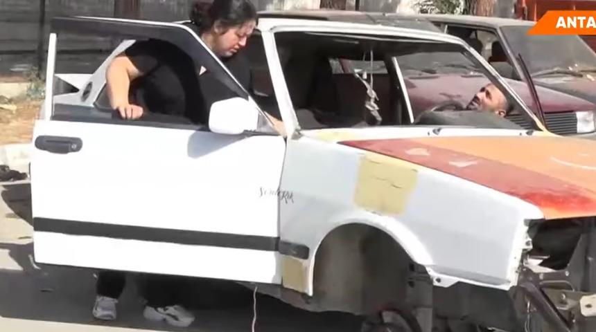 Sizin de başınıza gelebilir! Kaza yaptıkları aracı tamire verdiler, dünya başlarına yıkıldı: "Ben gariban dostuyum"