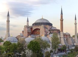 Ayasofya için karar! Bakan Ersoy 'UNESCO'nun tavsiyesi üzerine' diyerek duyurdu: 15 Ocak'tan itibaren-turistlere ücretli olacak