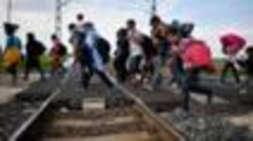 Macaristan m&uuml;lteci kotasına karşı anayasa değişikliğine gidiyor