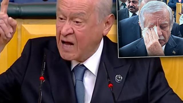 Son dakika | Bahçeli'nin konuşması sırasında duygusal anlar: Celal Adan gözyaşlarını tutamadı!