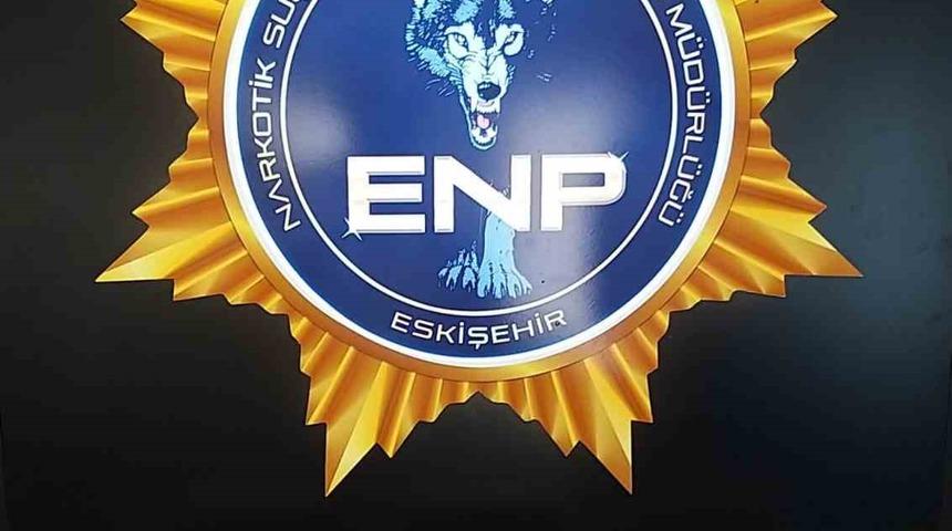 673 gram uyuşturucu madde ile yakalanan 3 şüpheli tutuklandı