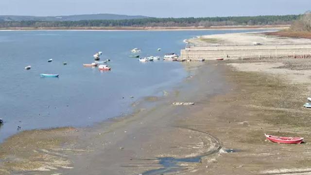 İstanbul barajları dip seviyeyi gördü! Doluluk oranı yüzde 18'e indi