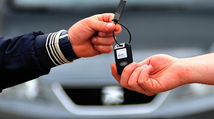 İnternetten otomobil satın almak istedi, başına gelmeyen kalmadı!