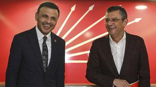 CHP'de kurultay öncesi Ankara'da kritik toplantı! İstanbul İl Başkanı Özgür Çelik, Özgür Özel'e desteğini açıkladı