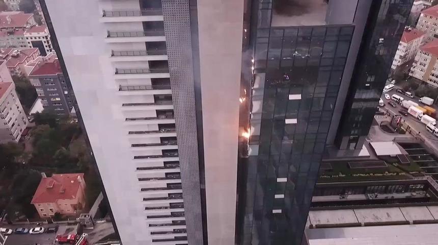 SON DAKİKA | Mecidiyeköy'deki Torun Center binasında yangın! Rezidanstakiler tahliye edildi