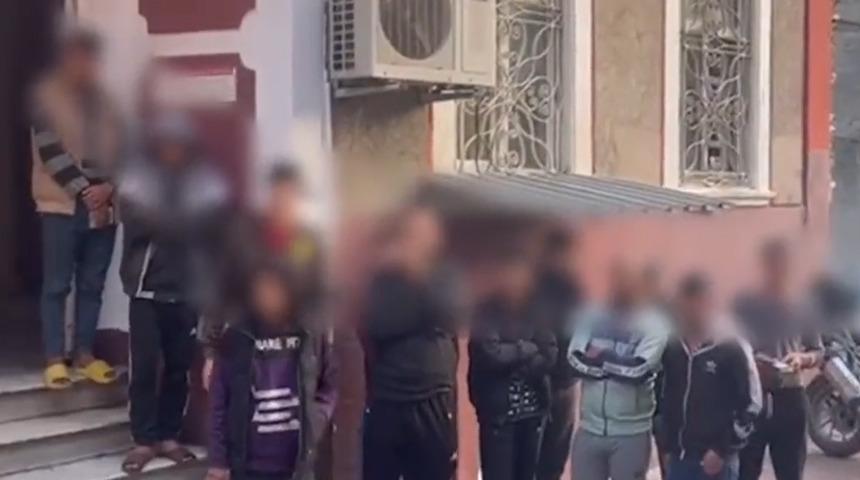 Ülkelerine geri gönderilecekler! İzmir'de yüzlerce düzensiz göçmen yakalandı