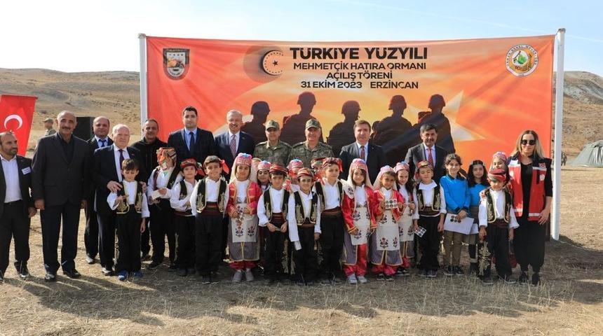 Mehmetçik Hatıra Ormanında fidan dikimi yapıldı