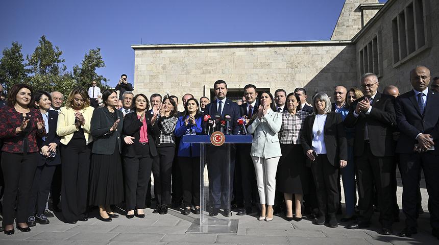 Onlarca milletvekili bir araya gelip desteğini açıkladı! CHP'de kurultaya günler kala dikkat çeken adım