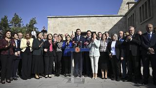 Onlarca milletvekili bir araya gelip desteğini açıkladı! CHP'de kurultaya günler kala dikkat çeken adım