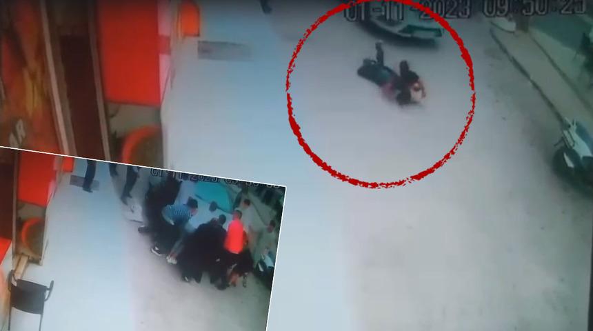 Dehşete düşüren görüntüler! Şakalaşan çocuklar arabanın altında kaldı