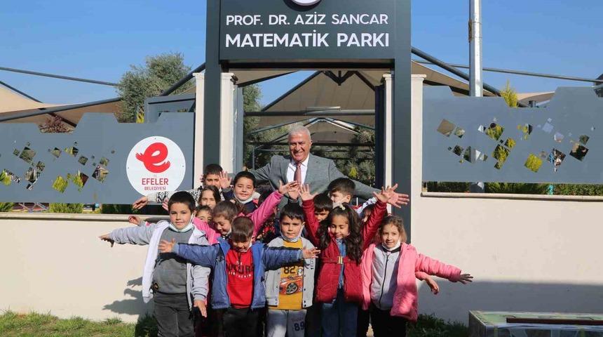 Matematik parkı ziyaretçi akınına uğruyor