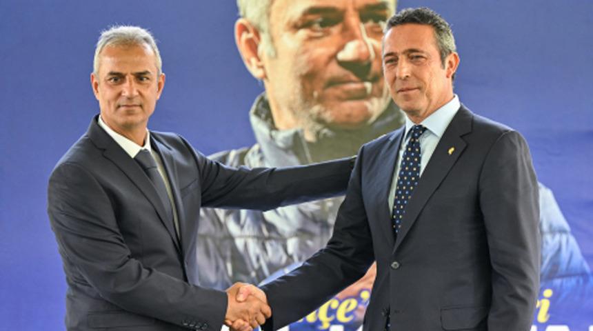 Fenerbahçe'de stoper bölgesine eski Beşiktaşlı geliyor! Yönetim devre arasında imza attırmak istiyor...