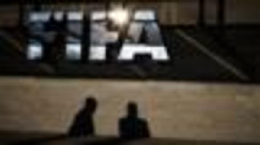 Hollandalı sendikalardan FIFA hakkında su&ccedil; duyurusu