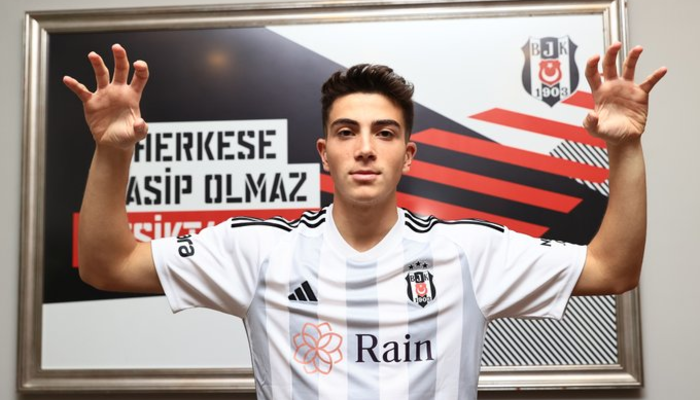 Beşiktaş 18’lik genç yıldız Yakup Arda Kılıç ile 4 yıllık sözleşme imzaladı! Beşiktaş