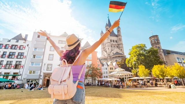 ALMANYA MAVİ KART BAŞVURUSU 2023: Almanya mavi kart başvurusu nasıl yapılır, şartları nelerdir? Yeni bir hayat için süreç başladı!