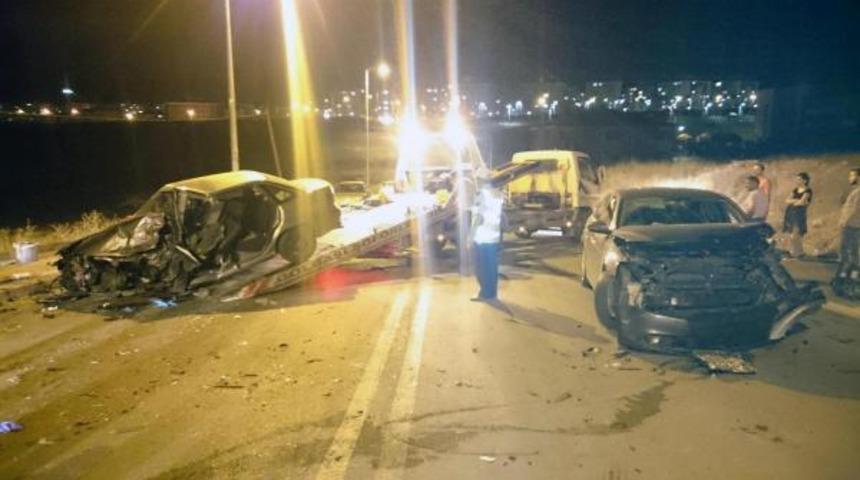 Ankara G&ouml;lbaşı'nda 2 kaza: 2 &ouml;l&uuml;, 1 yaralı