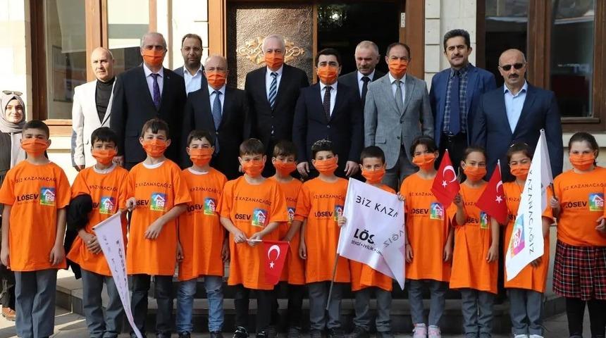 Bayburt’ta lösemili çocuklar için farkındalık etkinliği