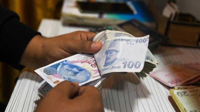 IBAN, pos cihazı, yurt dışı çıkış harç ücreti! Vergilerde bir dönem kapanıyor... 150 liradan 1500 TL'ye yükselecek