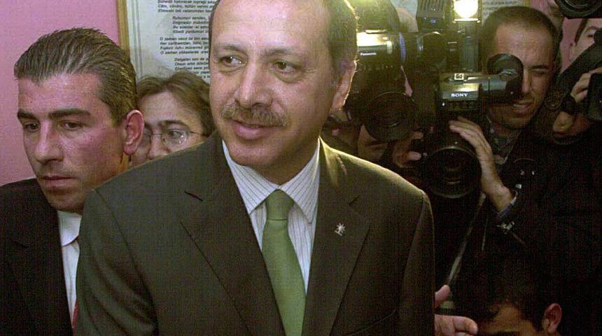 AK Parti'den '3 Kasım 2002' açıklaması! 'Millete verdiğimiz her sözü tuttuk'