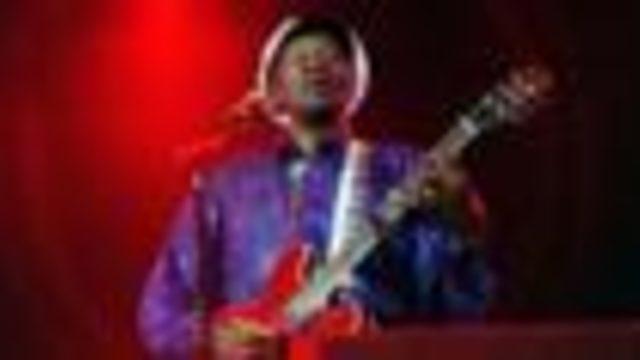 Rock'n Roll efsanesi Chuck Berry öldü