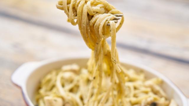 TikTok'ta trend olan o makarna tarifi için ihtiyacınız olan tüm malzemeler burada