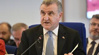 Gençlik ve Spor Bakanı Bak'tan öğrenci kredisi ve burs açıklaması