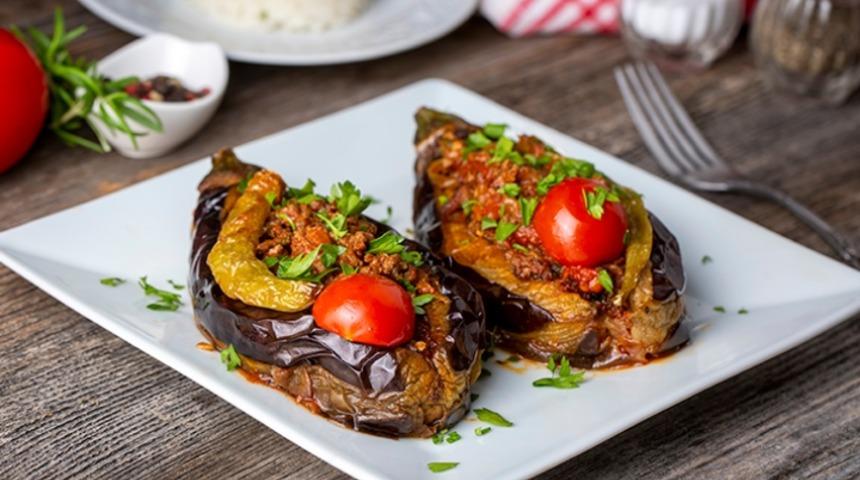 Masterchef karnıyarık tarifi! Patlıcan severlerin bayıldığı karnıyarık nasıl yapılır? İşte püf noktaları