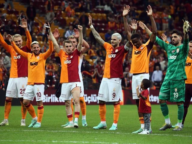 Galatasaray'da yönetim kararını verdi, Angelino son şansını kullandı! Sözleşmesi feshediliyor