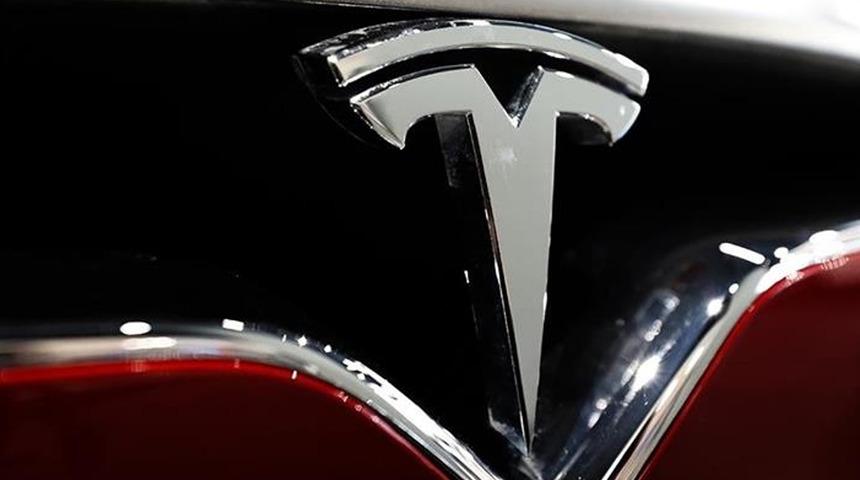 300 bin TL düştü! Tesla'da 'Hemen teslim' araçlar için büyük indirim