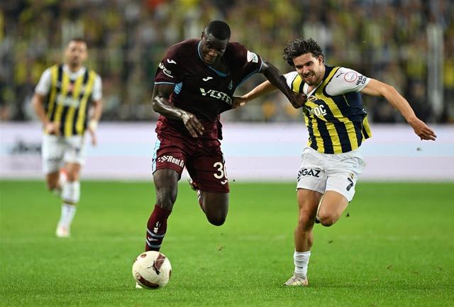 AA-20231104-32655367-32655364-FENERBAHCE_TRABZONSPOR (Large)