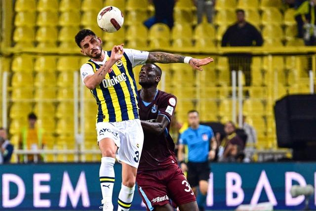 AA-20231104-32655664-32655662-FENERBAHCE_TRABZONSPOR (Large)
