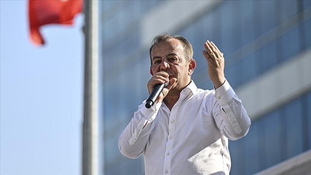 Tanju &Ouml;zcan'a 'nitelikli cinsel saldırı' su&ccedil;undan soruşturma! 2 kişi itiraf&ccedil;ı oldu