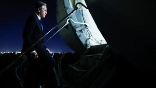 Blinken'dan peş peşe sürpriz ziyaretler! Irak ziyareti sırasındaki çelik yelek detayı dikkat çekti