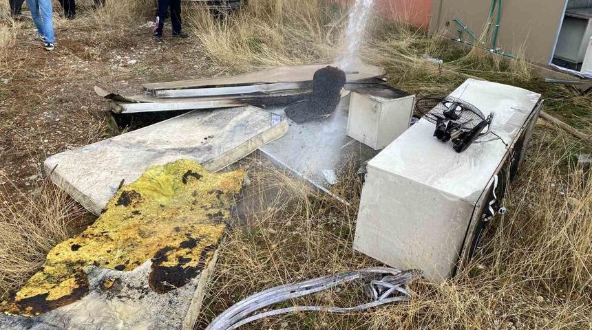 Tunceli’de konteynerde çıkan yangın söndürüldü