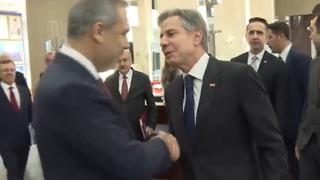 Blinken'a Ankara'da 'kötü' sürprizler! Hakan Fidan'a sarılmak istedi ama bunu beklemiyordu: 'Nereden baksan kral hareket'