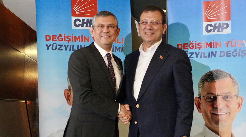 Özgür Özel'den dikkat çeken İmamoğlu yorumu! 'Hangi işin ucundan tutsa dört dörtlük yapar'