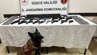 Düzce'de silah kaçakçılığı operasyonunda 3 kişi yakalandı