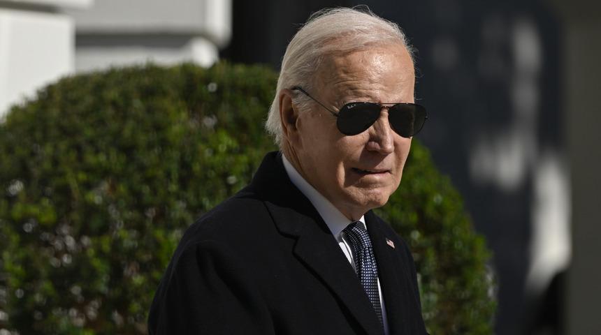 ABD Başkanı Biden'ı zora sokacak anket! Son seçimlerde kazandığı 5 önemli eyalette Trump'ın gerisine düştü