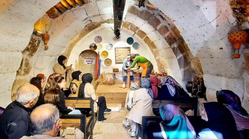 Bayburt Halk Eğitimi Merkezlerinden kültür ve tarih gezisi