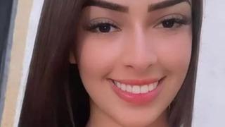 Ayrılmayı kabul etmeyen sevgilisini silahla vurarak öldürdü! Öldürüldüğü anı böyle kaydetti... Cani sevgili anneyi teselli etti