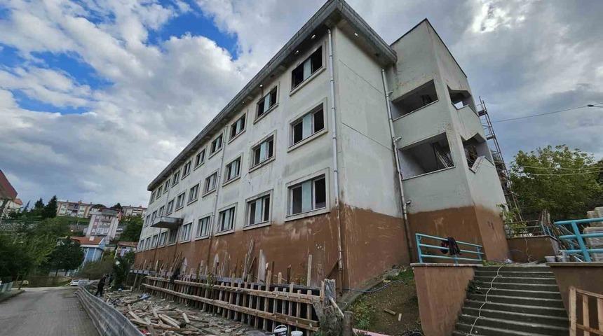 Harabe haldeki iş merkezi eğitim yuvası olacak