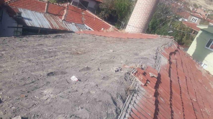 Sivrihisar’daki 573 yıllık tarihi caminin yenileme çalışması başladı