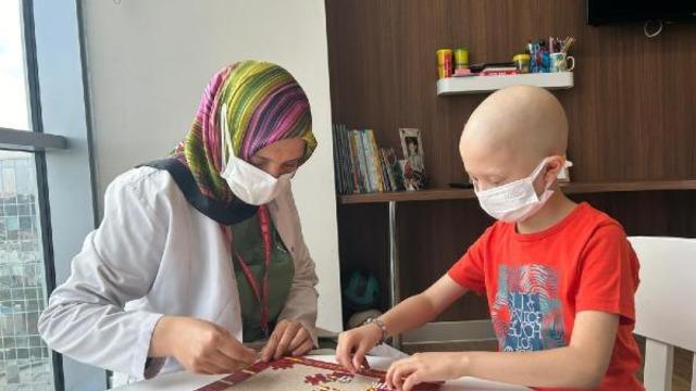 Yaz tatilinde hayatı kabusa döndü! İlkokul öğrencisi Metehan, boğaz ağrısı şikayetiyle hastaneye gitti, lösemi olduğunu öğrendi