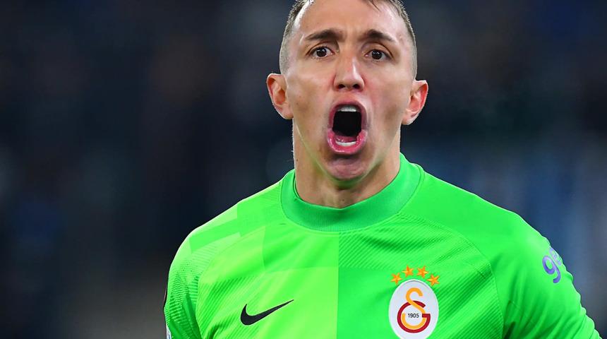 Galatasaray'da Fernando Muslera müjdesi! Bayern Münih maçı öncesi antrenmana katıldı