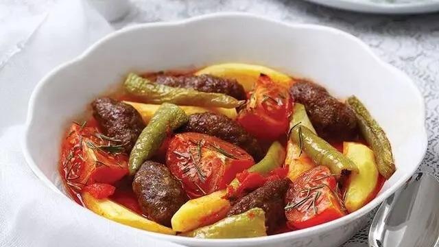 MASTERCHEF İZMİR KÖFTE TARİFİ: İzmir köfte nasıl yapılır, malzemeleri nelerdir? Püf noktası!