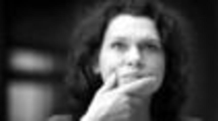 Aslı Erdoğan'ın tutukluluğuna itiraz edildi