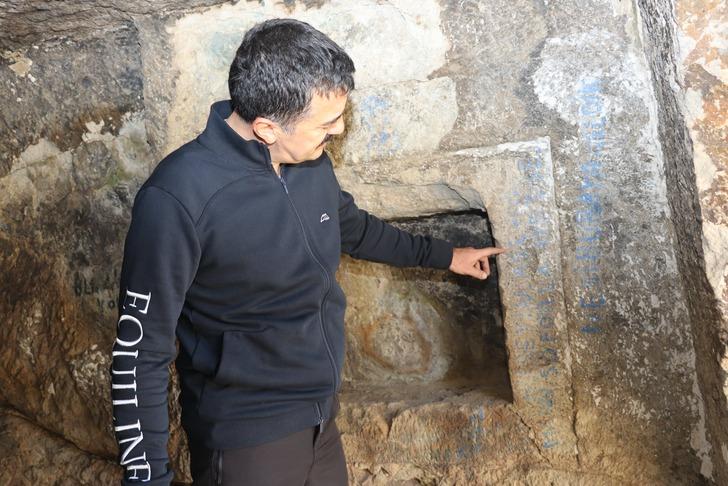 Gizli geçidi var! İlçe merkezine 3 kilometre mesafede: Geçmişinin ise 2 bin 700 yıl öncesine dayandığı düşünülüyor! Çalışma başlatıldı G2