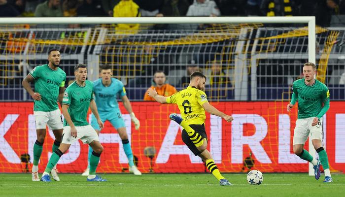 Borussia Dortmund, Newcastle’a göz açtırmadı! Alman devi, son 16 için avantajı kaptı…Şampiyonlar Ligi