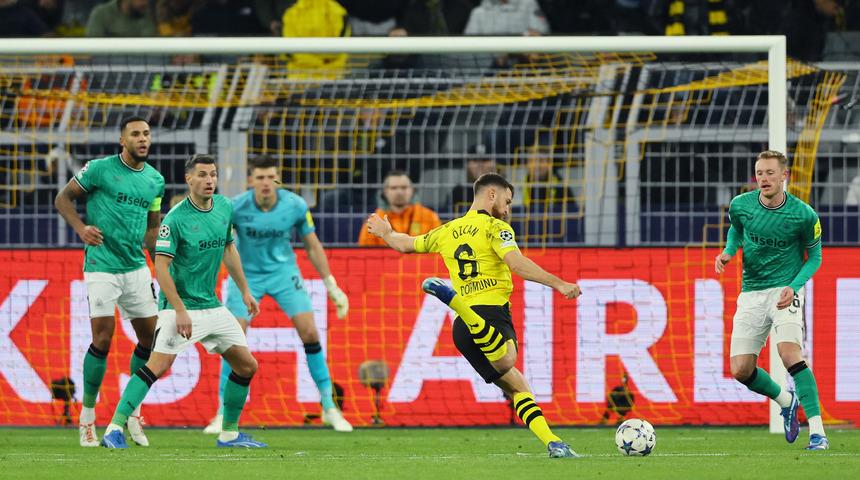 Borussia Dortmund, Newcastle'a göz açtırmadı! Alman devi, son 16 için avantajı kaptı...