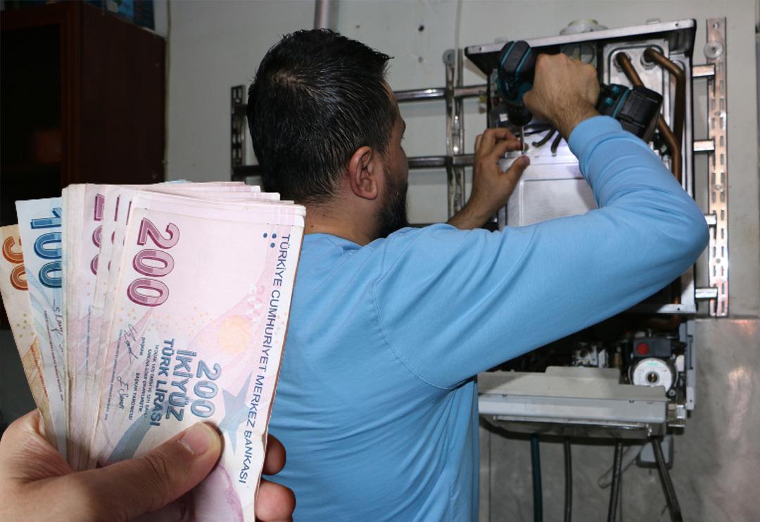 'Fazladan 2-3 bin TL &uuml;cret talep ediyorlar' B&ouml;yle g&ouml;sterip... G&ouml;zden ka&ccedil;an o detay! Kombi bakımı yaptırmayanlar dikkat: Uzmanı uyardı